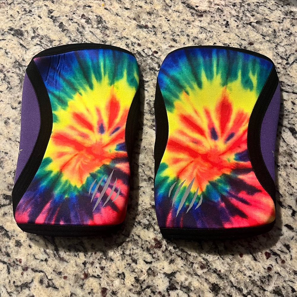 Bear Komplex Knee Sleeves